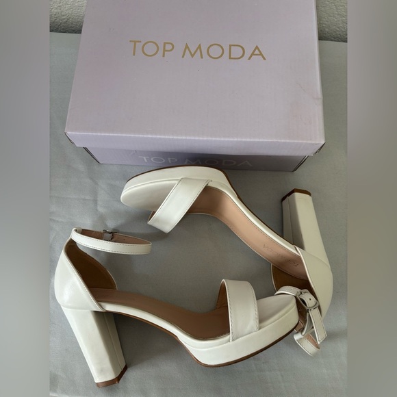 Top Moda Cream Block Heel Sandals Size 8 - Picture 4 of 8